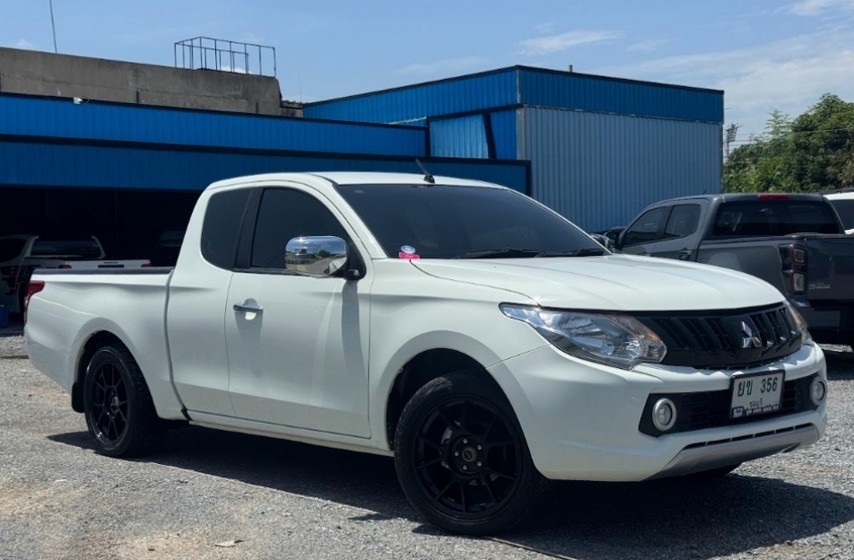 MITSUBISHI TRITON CAB GLX 