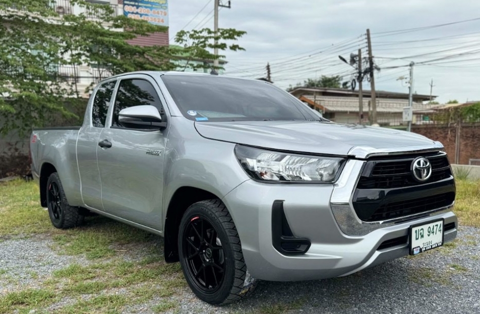 TOYOTA REVO CAB Z EDITION ENTRY